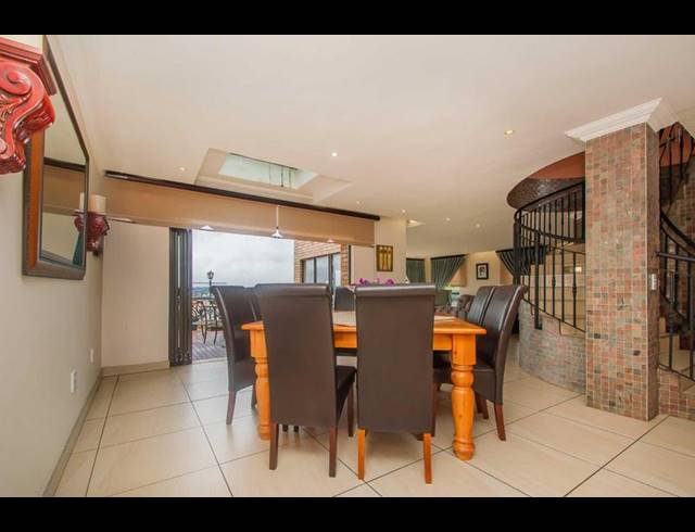 4 BEDROOM HOUSE FOR SALE IN FEATHERBROOKE ESTATE